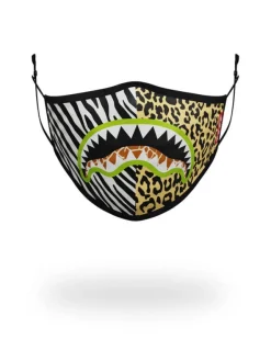 ADULT SAFARI SHARK FORM FITTING FACE MASK