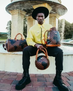 A.i.5 GLOBAL GLOBE BAG