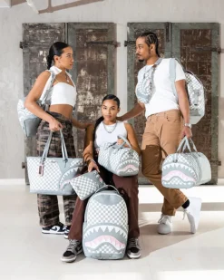 AIR TO THE THRONE JETSET DUFFLE
