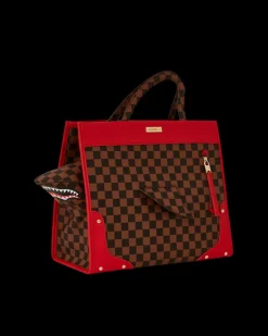 ALL OR NOTHING SHARKS IN PARIS TOTE
