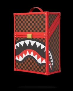ALL OR NOTHING SHARKS IN PARIS CHATURANGA SHARK 1900 BACKPACK