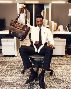 CHECKMATE ROYALE TOTE
