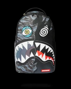 DAZED AND SHARK BACKPACK (DLXV)