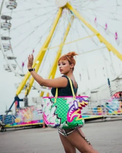 DREAMY TECHNICOLOR TOTE