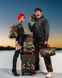 EXTERIOR GOLD ZIP POCKET SHARKS IN PARIS BACKPACK SLING