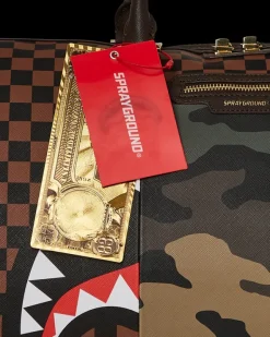 EXTERIOR GOLD ZIP POCKET SHARKS IN PARIS DUFFLE