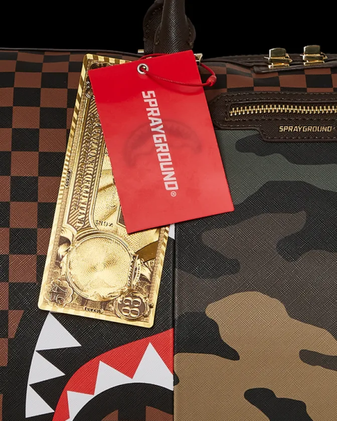 EXTERIOR GOLD ZIP POCKET SHARKS IN PARIS DUFFLE