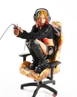 FIRE CAMO GAMING CHAIR - SUPER RARE