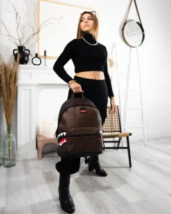 FRENZY SHARKS CHATEAU BACKPACK
