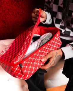 FREQUENT FLIER SNEAKER HOLDER