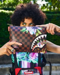 GARDEN OF SHARKS CROSSOVER CLUTCH