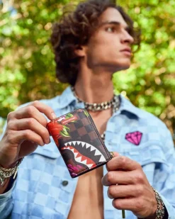 GARDEN OF SHARKS WALLET