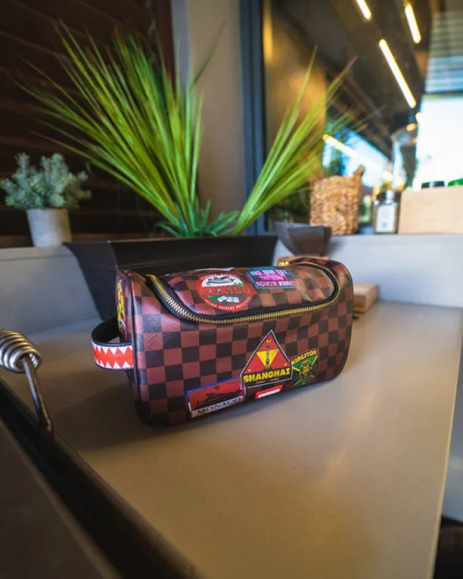 GLOBAL MOGUL TOILETRY BAG
