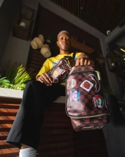 GLOBAL MOGUL TOILETRY BAG
