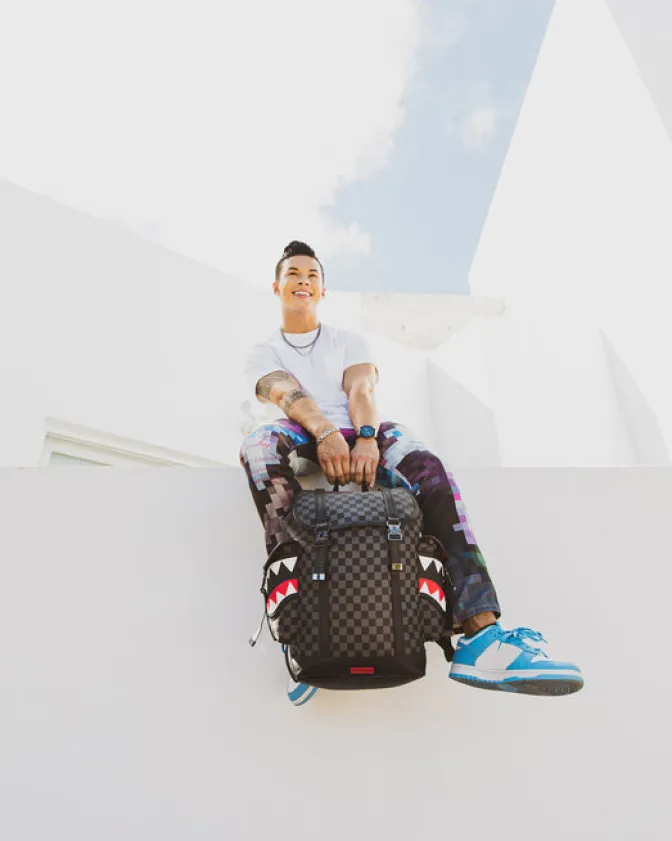 HENNY AIIR TO THE THRONE MONTE CARLO