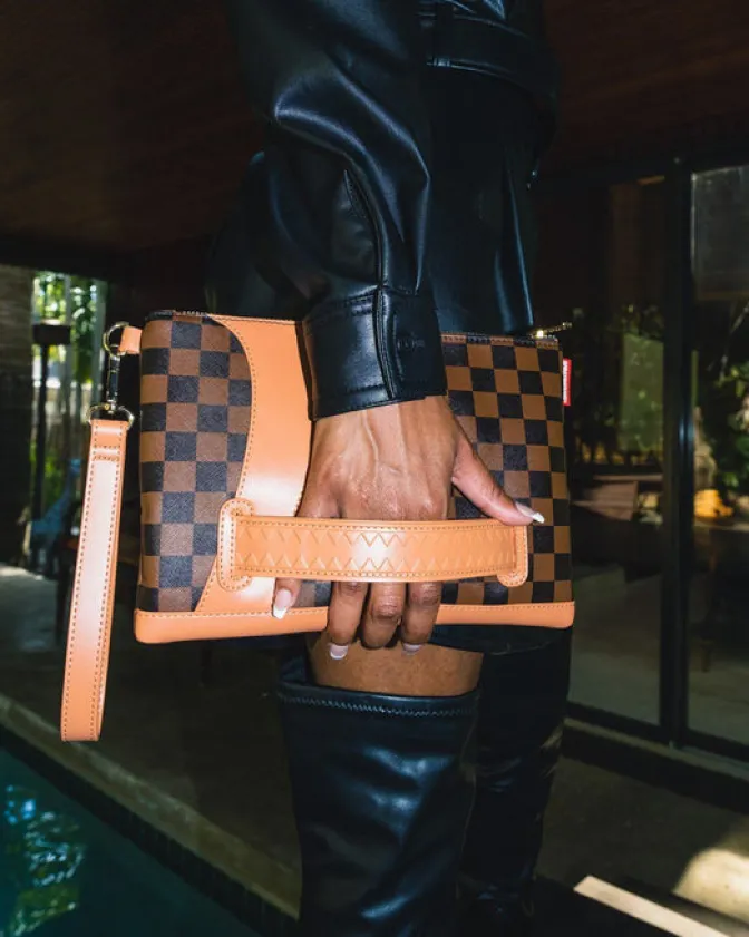 HENNY AIR TO THE THRONE CROSSOVER CLUTCH