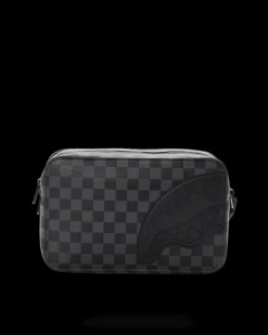 HENNY BLACK TOILETRY BAG