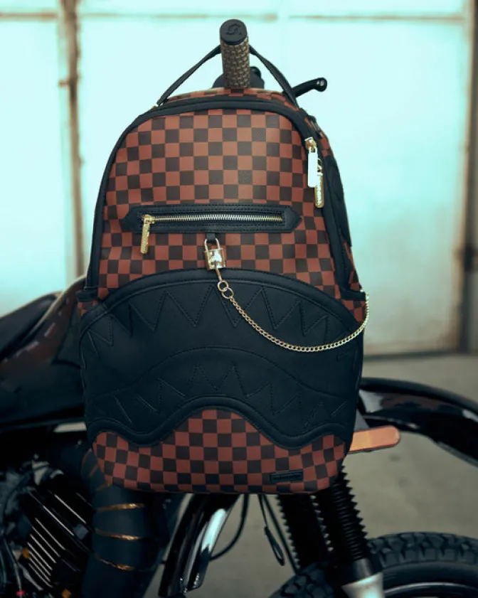 HENNY LOCK SHARKS IN PARIS BACKPACK (DLXV)
