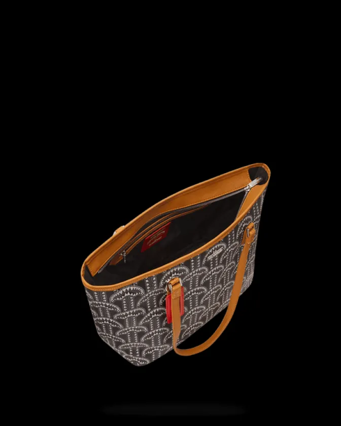 ILLUCHAINS TOTE