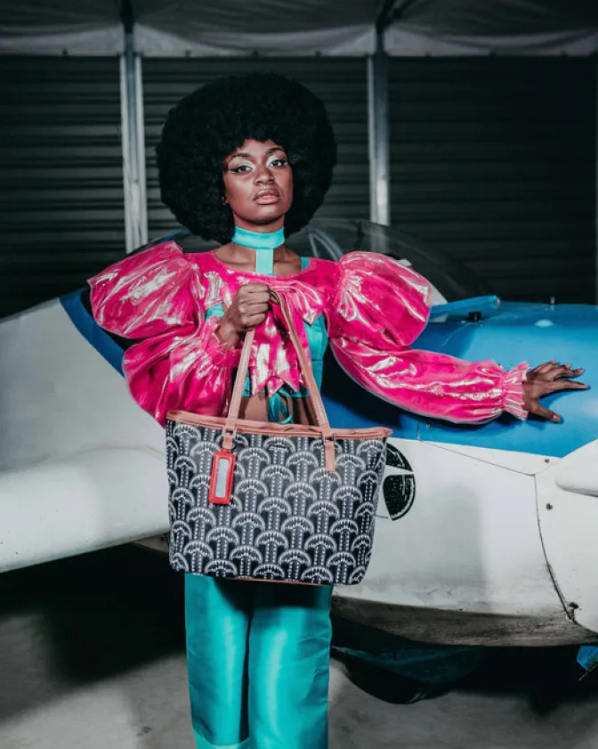 ILLUCHAINS TOTE