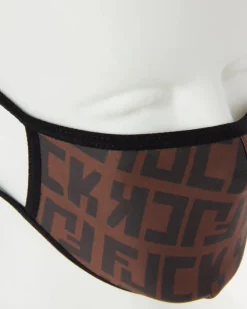 OFFENDED FORM-FITTING MASK