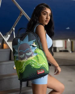 RICK AND MORTY PORTAL SHARK (DLXR)