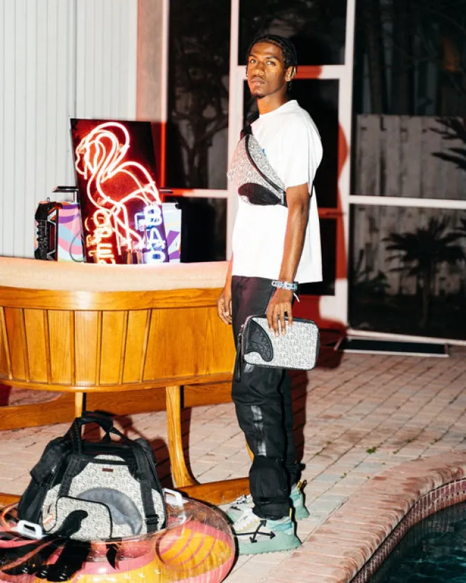 SG ALL DAY TOILETRY BAG
