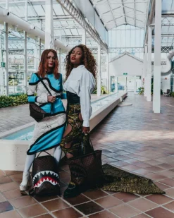 SHARKS AND SKULLS BACKPACK (DLXV)