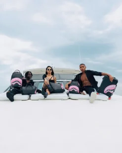 SHARKS IN CANDY SAVAGE