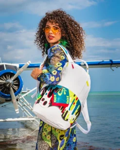 SHOW UP SHOW OUT BACKPACK (DLXV)