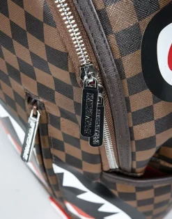 SLEEK SHARKS IN PARIS (BROWN)