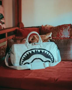 SPLIT THE CHECK (PEARL) DUFFLE