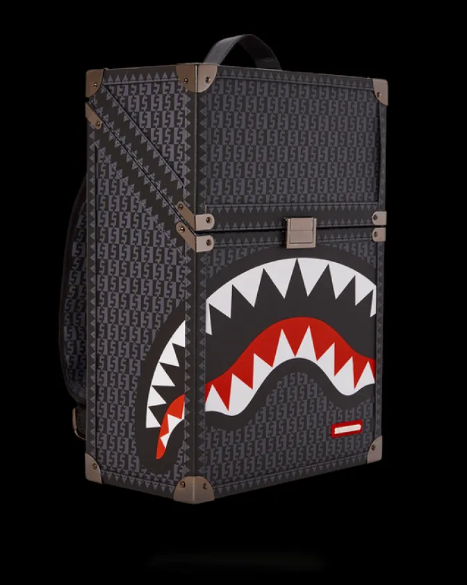 SPRAYGATTI REVV CHATURANGA SHARK 1900 BACKPACK