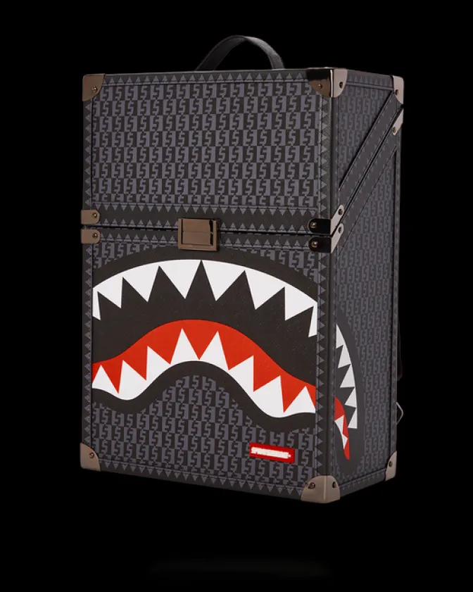 SPRAYGATTI REVV CHATURANGA SHARK 1900 BACKPACK