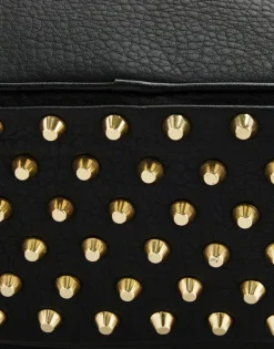 STUDDED SAVAGE