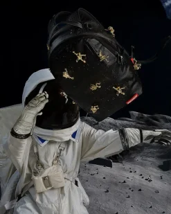THE LOST IN SPACE BACKPACK (10 3D GOLD METAL ASTRONAUTS)