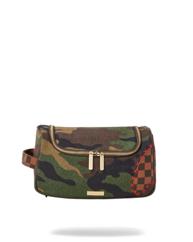 THE PARADOXX SHARK TOILETRY BAG