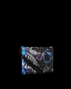 THE UNDERCURRENT CROSS-OVER CLUTCH
